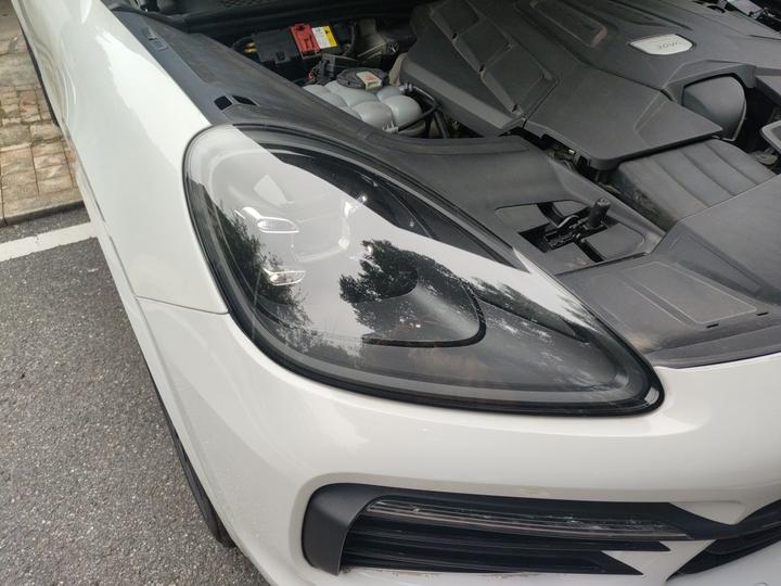 2018 Cayenne 3.0T photo 7