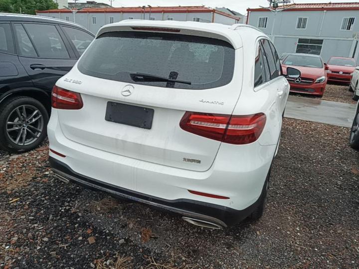 GLC 2018 Facelift GLC 300 4MATIC Dynamic photo 4
