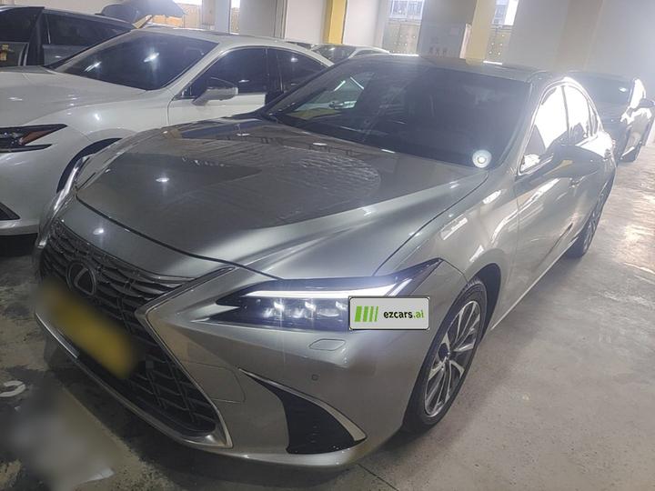 ES 2025 300h Exclusive