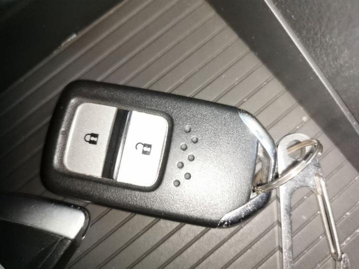 Jade 2014 1.8L CVT Luxury 5-Seater photo 8