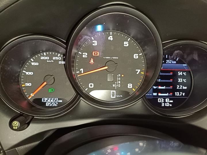 2017 Macan 2.0T photo 6