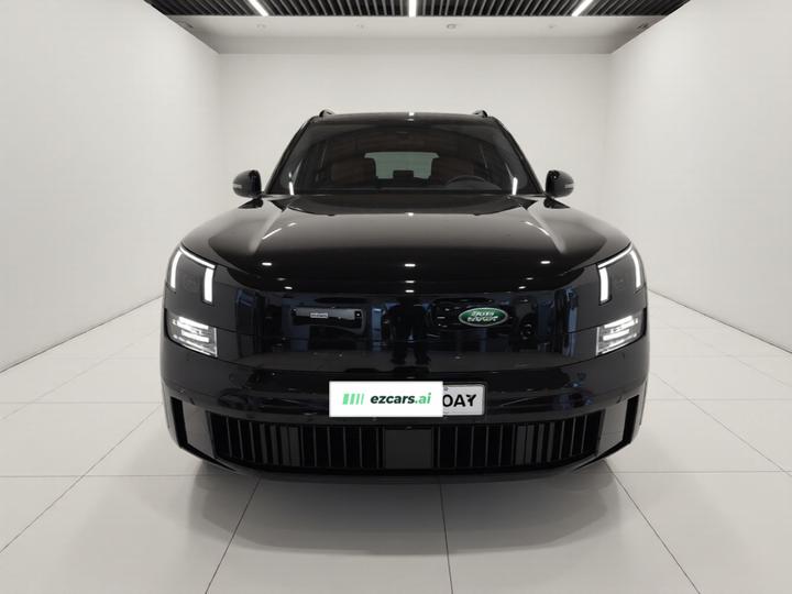 900 2025 2.0T Ultra 6-Seater photo 2