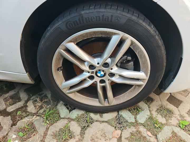 1 Series 2023 120i M Sport photo 8