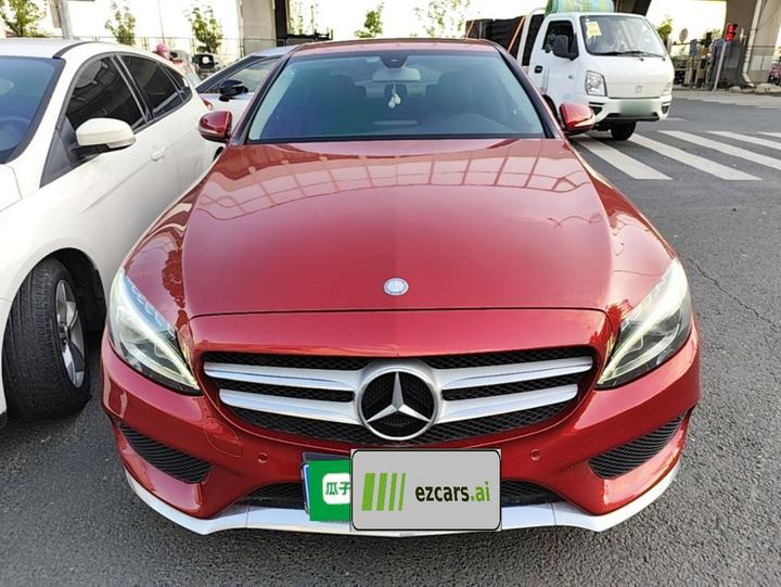 C-Class 2015 Facelift C 180 L Sport photo 2