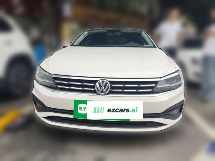 Lamando 2019 230TSI DSG China V photo 2