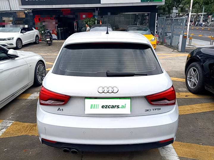 A1 2016 30 TFSI Sportback Design photo 5