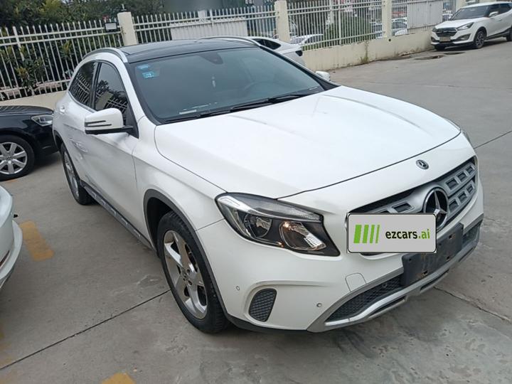 GLA 2019 GLA 200 Dynamic photo 3