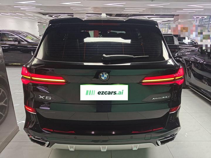 X5 2023 xDrive 30Li Exclusive M Sport Package photo 3