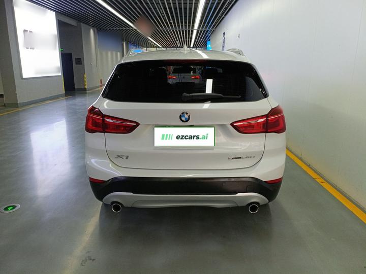 X1 2018 sDrive20Li Leading photo 3