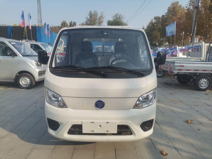 Xiangling M EV 2023 M1 BYD photo 2