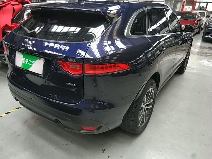 F-PACE 2016 2.0T RWD R-Sport Sport photo 6