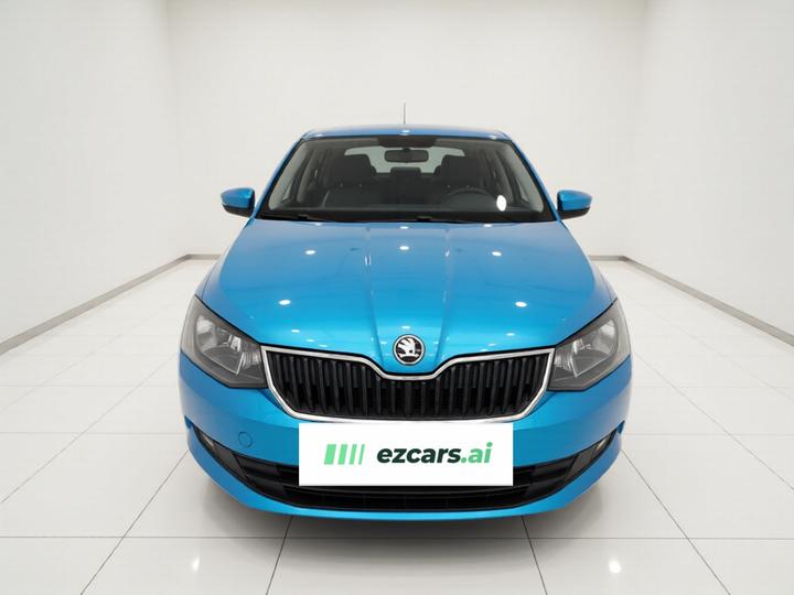 Fabia 2015 1.4L MT photo 2