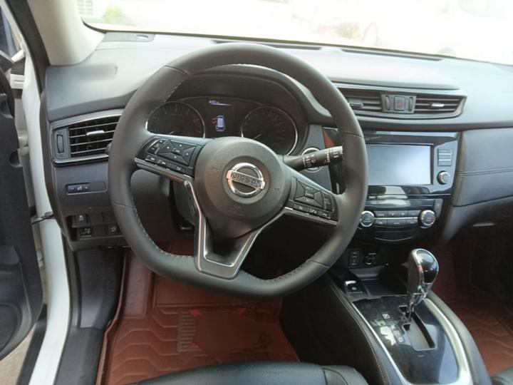 X-Trail 2019 2.0L CVT Comfort 2WD photo 6