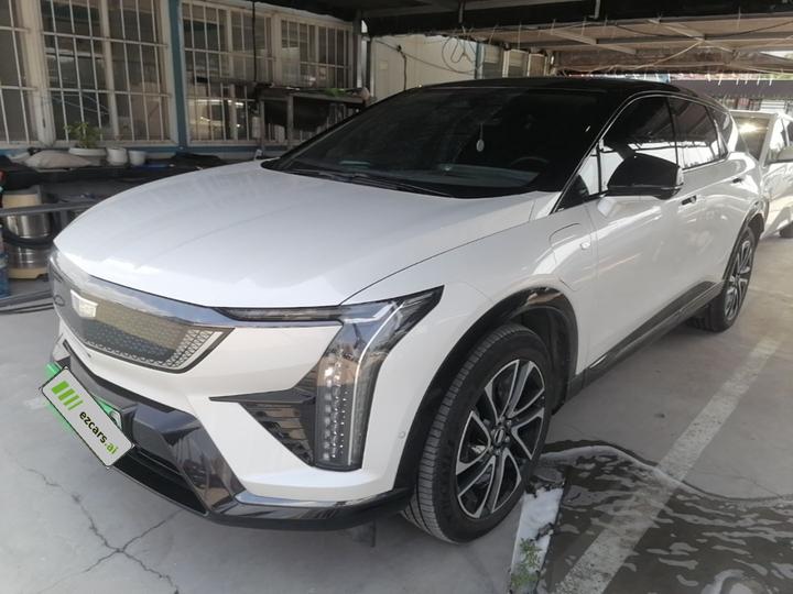 IQ 2024 AWD Long Range
