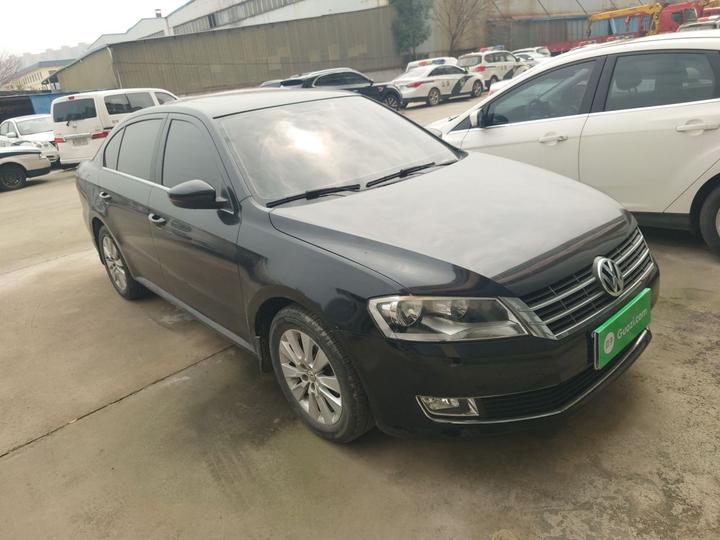 Lavida 2013 Facelift Classic 1.6L AT Comfort photo 3
