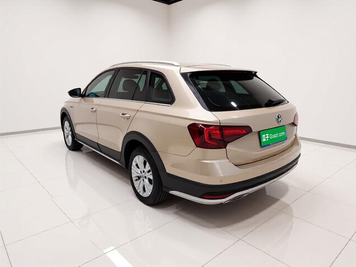 C-TREK 2018 1.5L AT Comfort photo 4
