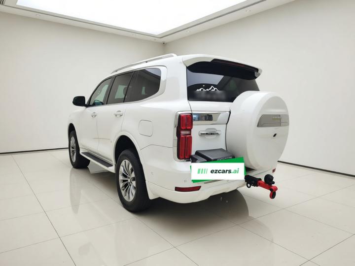 500 EV 2023 Hi4-T photo 4