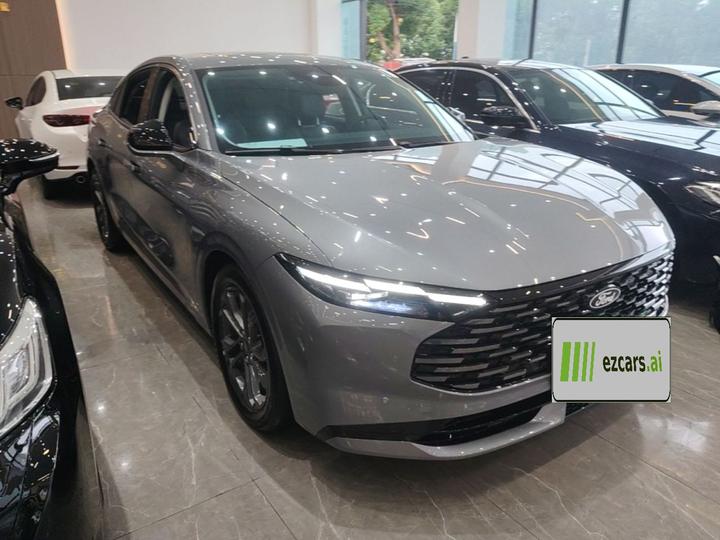 Mondeo 2026 2.0T EcoBoost Luxury photo 3