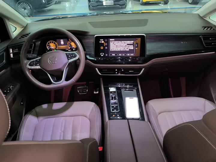 Viloran 2023 Facelift 380TSI photo 5