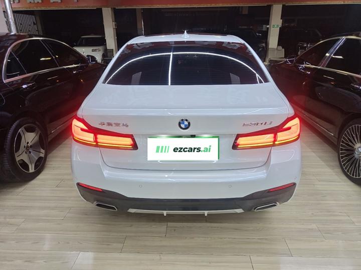 5 Series 2023 530Li Leading M Sport Package photo 5