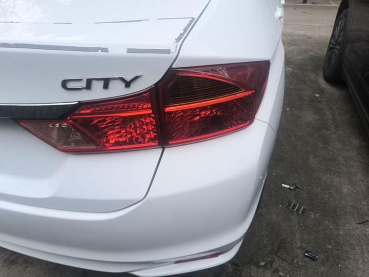 2019 1.5L CVT photo 7