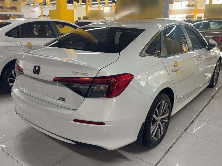 Civic 2023 240TURBO CVT photo 4