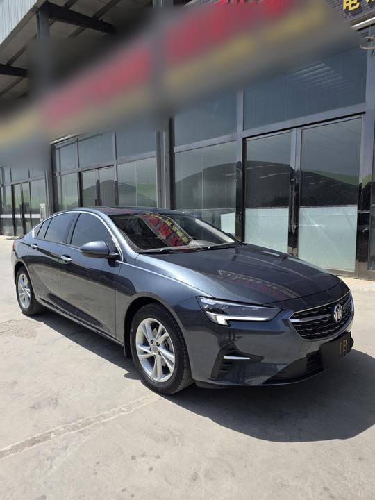 Regal 2021 552T Elite photo 2