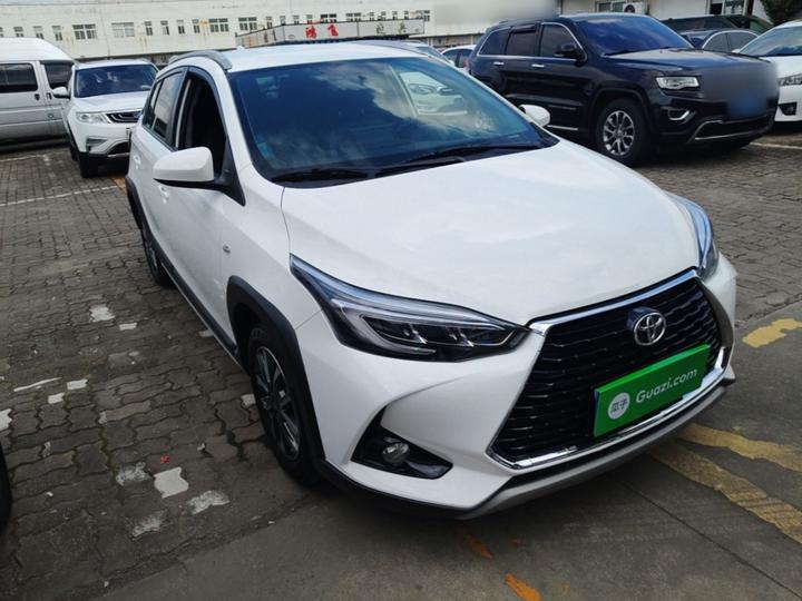 YARiS L 2022 X 1.5L CVT Luxury PLUS photo 3