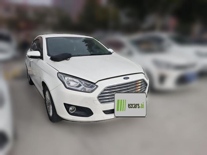 Escort 2017 1.5L MT Comfort photo 3