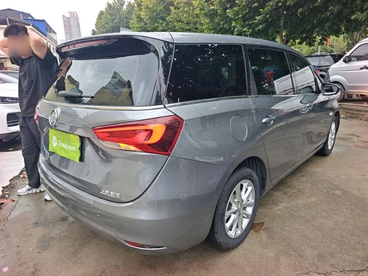 GL6 2018 18T 6-Seater Elite photo 6