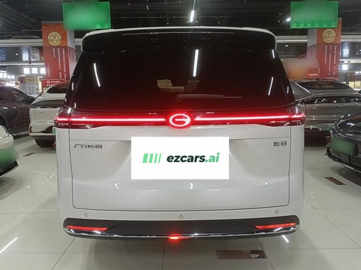 GAC Trumpchi E8 EV 2024 150km MAX photo 3