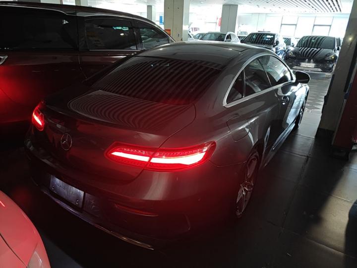 E-Class Imported 2017 E 200 Coupe photo 6