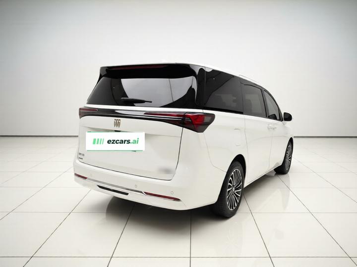 GL8 EV 2025 Exclusive photo 6