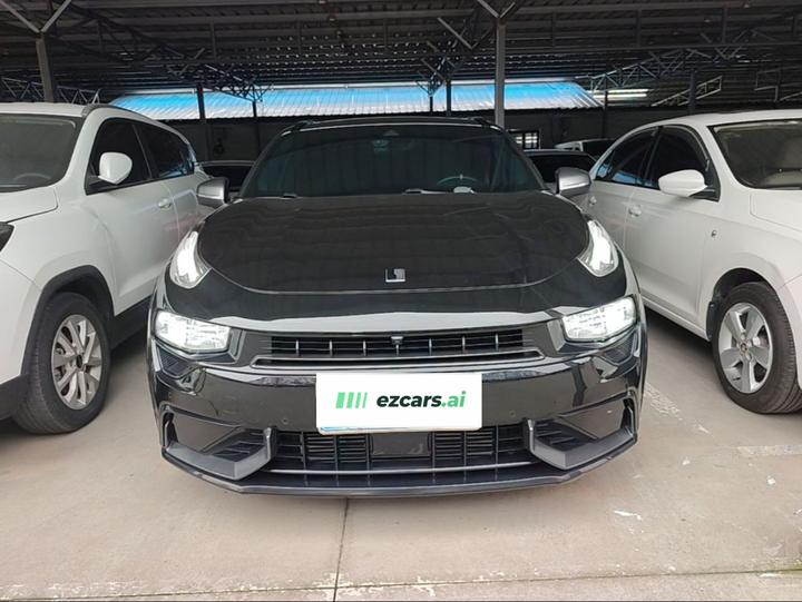 02 Hatchback 2022 2.0TD Pro photo 2