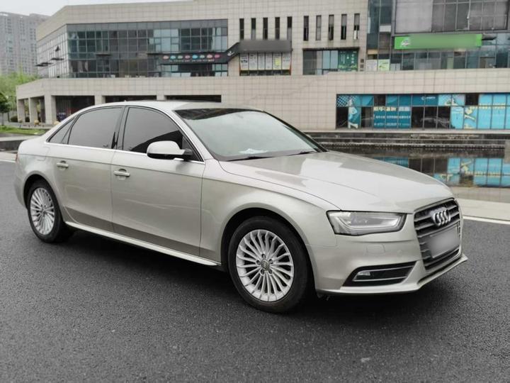 A4L 2016 35 TFSI AT Luxury photo 3