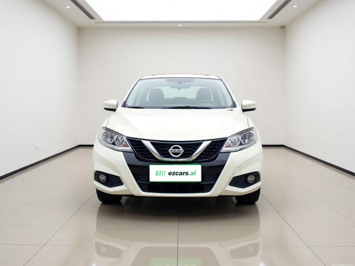 Tiida 2016 1.6L CVT photo 2