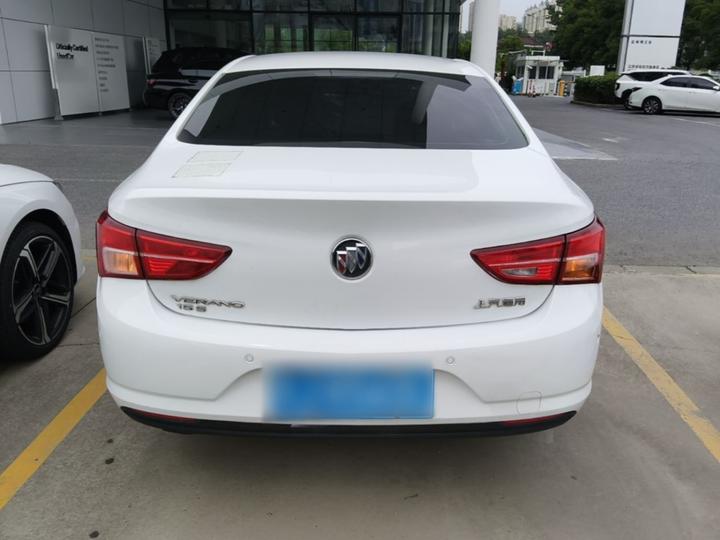 Verano 2015 Sedan 15S AT Leading photo 3