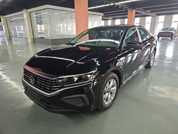 Passat 2024 280TSI Business photo 2