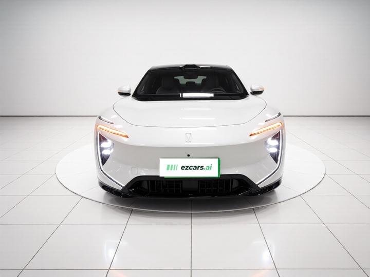 07 2026 Ultra EV AWD photo 2