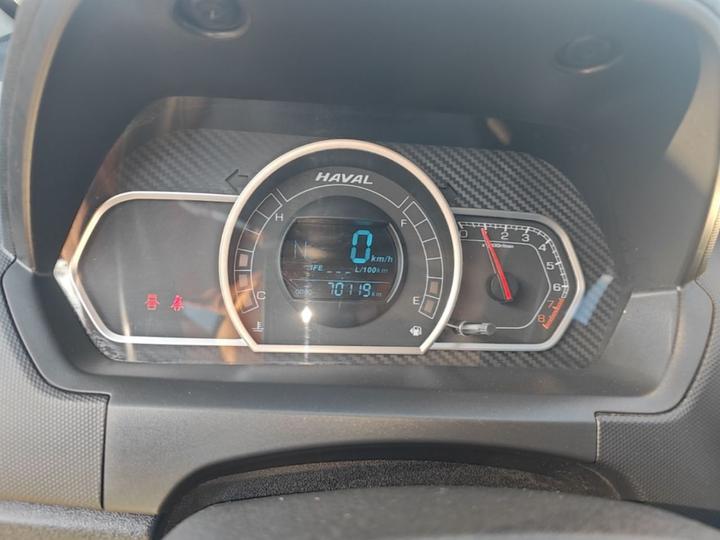 H1 2017 Red Label 1.5L AMT Comfort photo 7