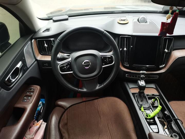 XC60 2018 T5 AWD Luxury photo 3