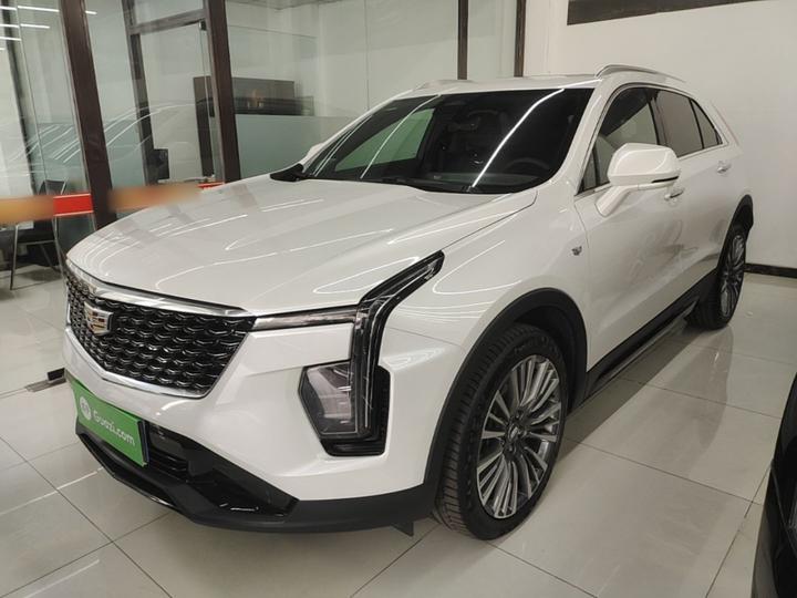 XT4 2024 Facelift 28T RWD Premium