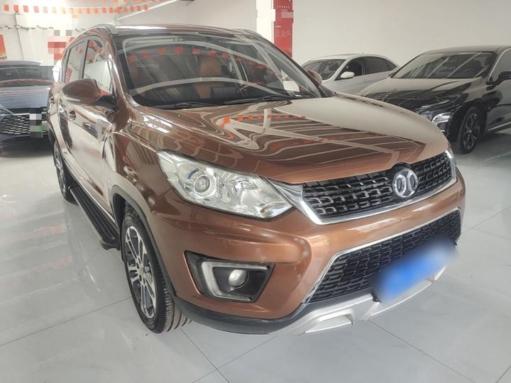 BAIC X35 2016 1.5L AT Luxury photo 3