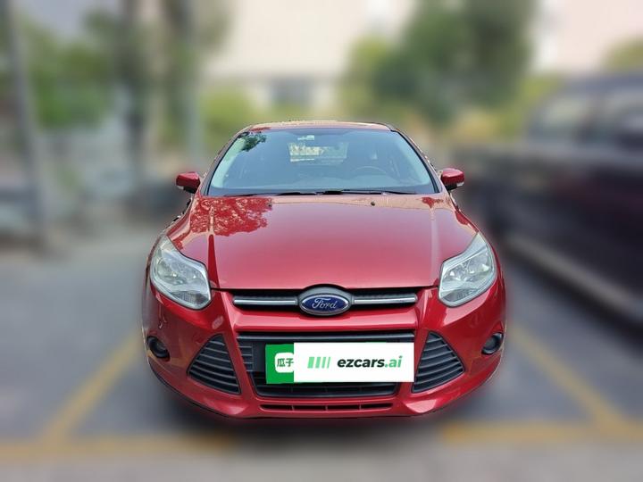 Focus 2012 Hatchback 1.6L AT Comfort photo 2
