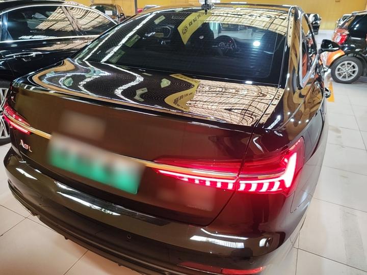A6L EV 2022 55 TFSI e quattro photo 2