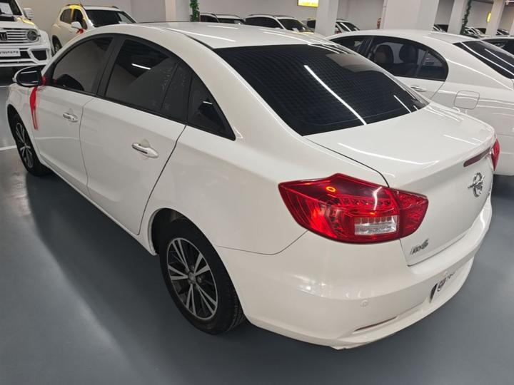 Haima M6 2017 1.6L MT Comfort photo 4