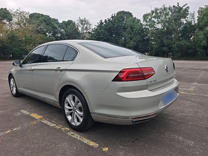 Magotan 2017 330TSI DSG Luxury photo 4