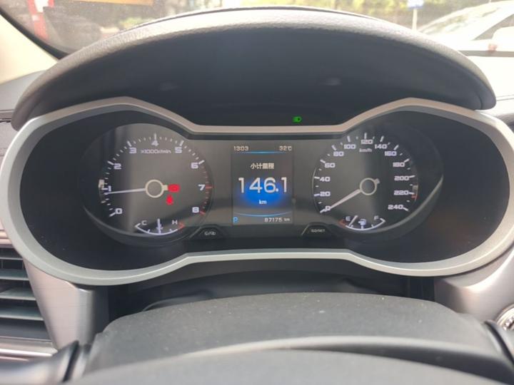 Emgrand GL 2019 1.4T CVT Elite Smart photo 7
