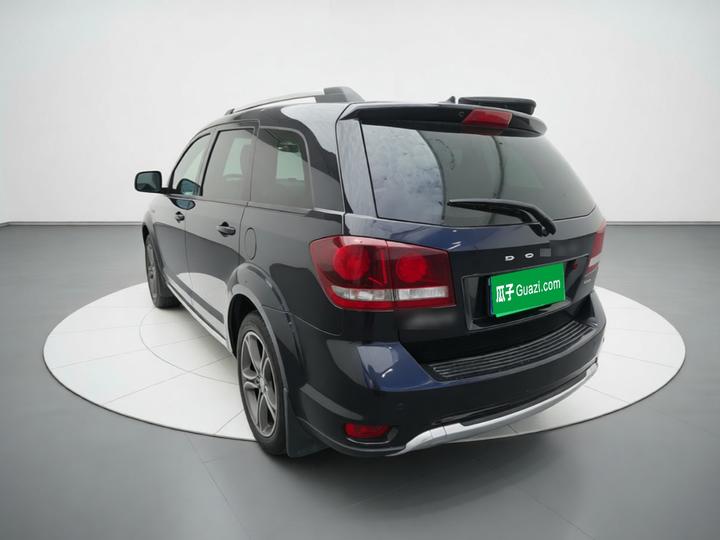 Dodge 2016 2.4L RWD Wagon photo 4
