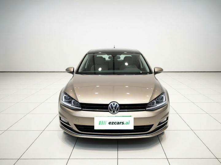 Golf 2016 230TSI AT Comfort photo 2